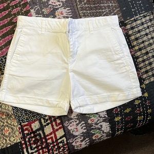 Gap White cotton cuffed shorts